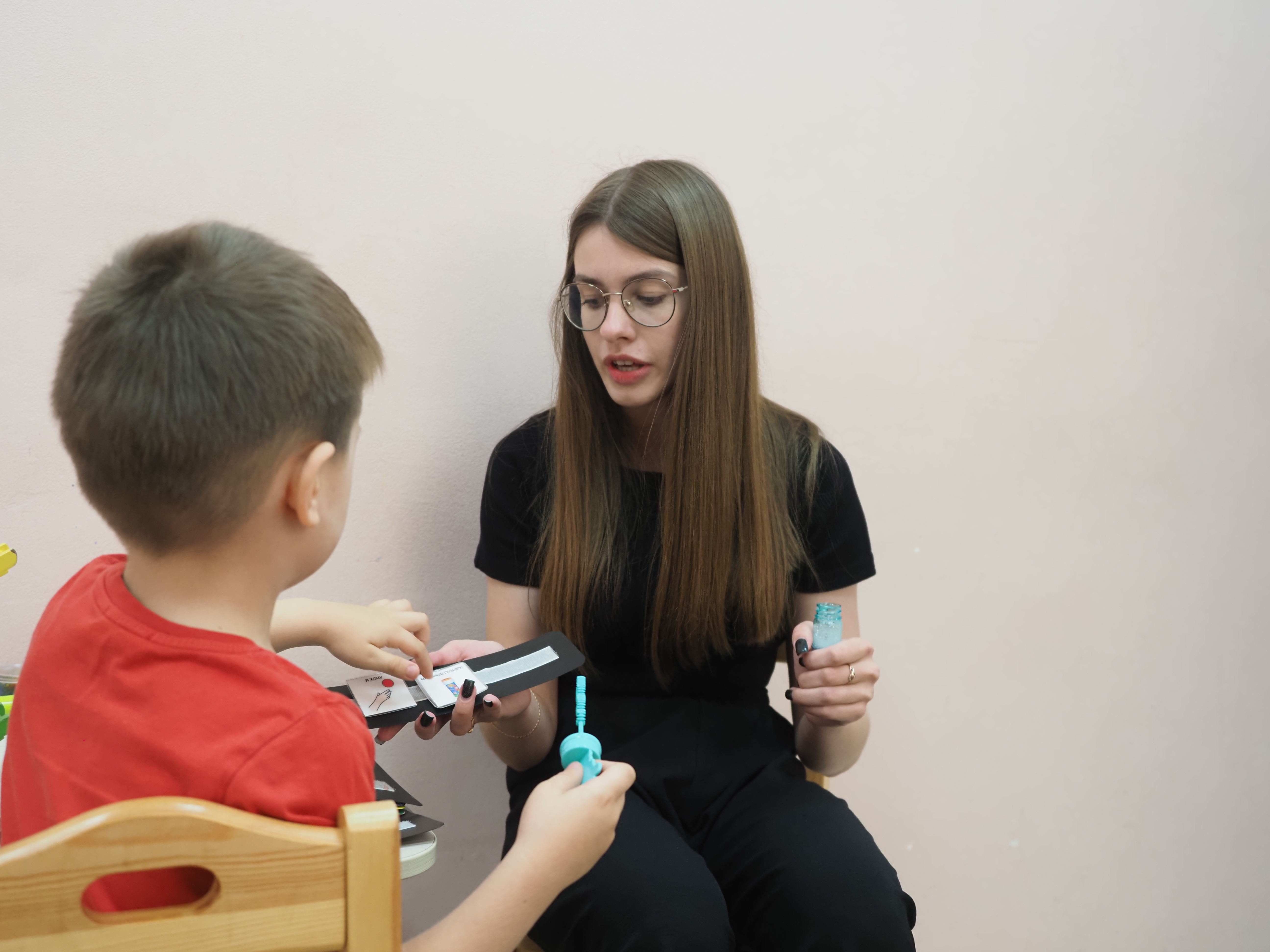 Альтернативная коммуникация (PECS, MAKATON)